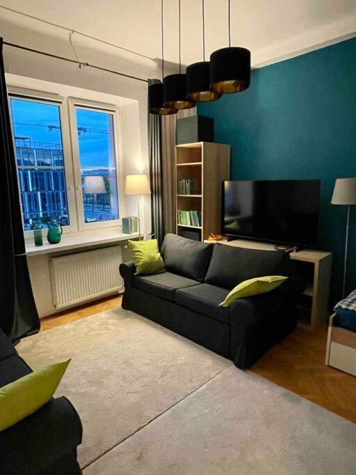 Ferienwohnung Super Square Metro X2 Fast Wifi 55'Tv Netflix Hbo Appletv+ Amazontv Warschau Exterior foto
